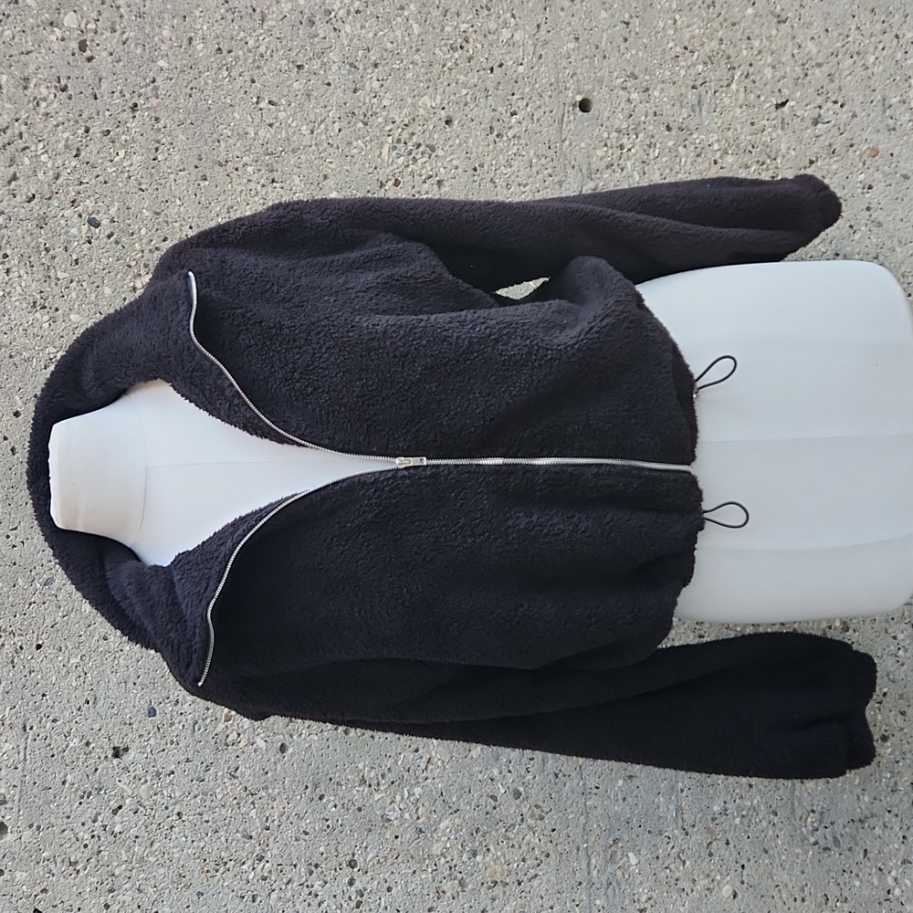Black Fleece Jacket - Picture 7 of 11